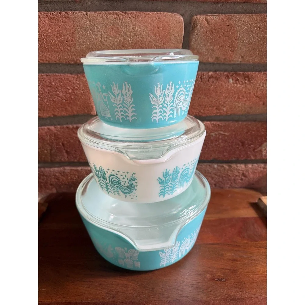 Vintage Pyrex Amish Butterprint Casserole Dishes Set, Turquoise Milk Glass